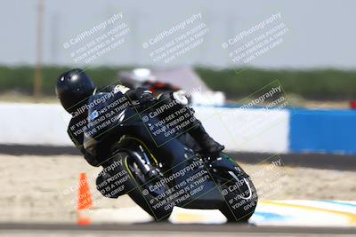 media/Jun-07-2025-TrackDaz (Sat) [[4413525952]]/B Group/1220pm (Turn 1)/